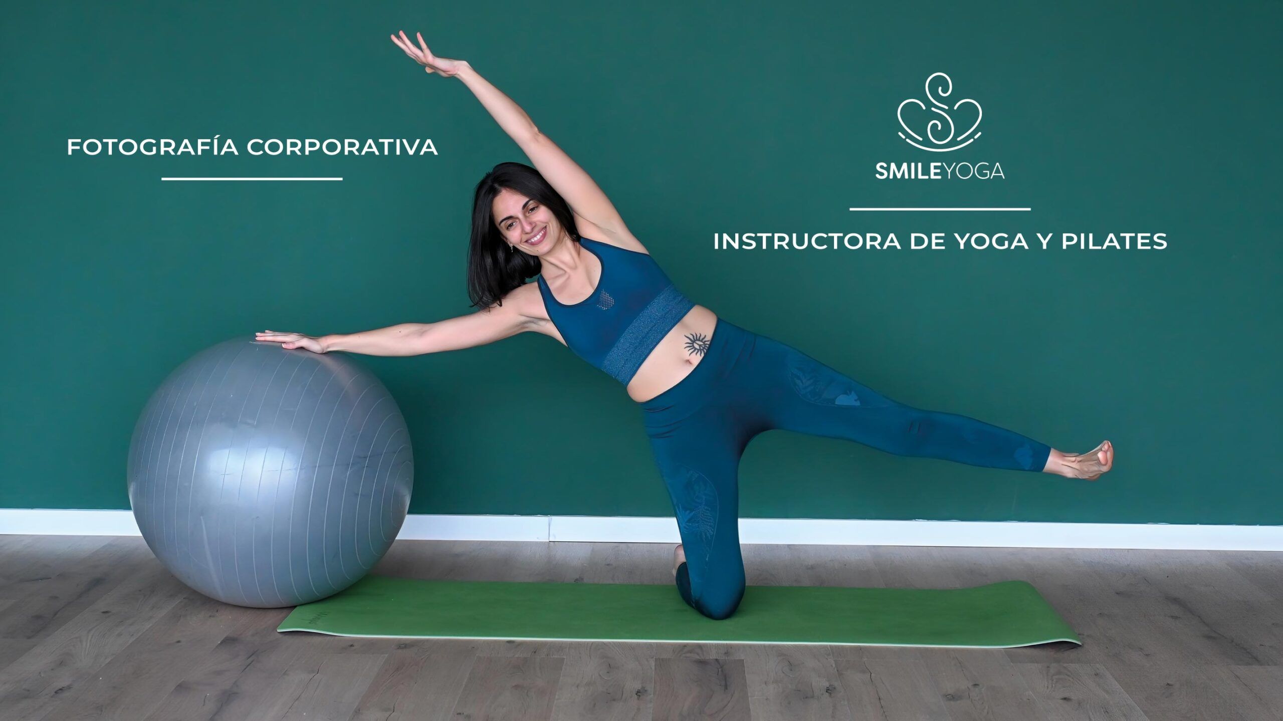Fotografía de marca personal de Soraya Smile Yoga realizada por Agencia Contundente